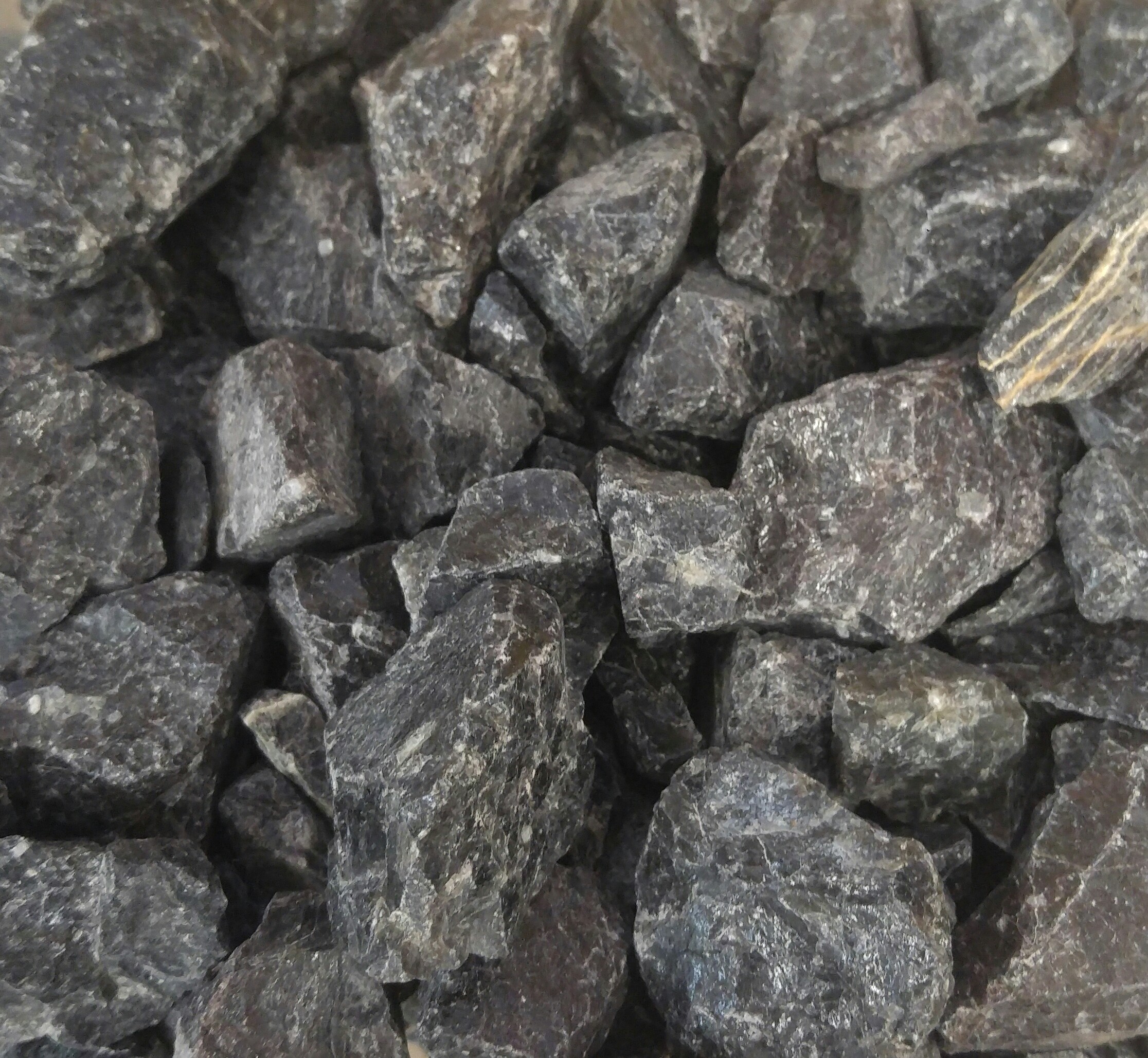 .5 cubic foot bagged Black Obsidian