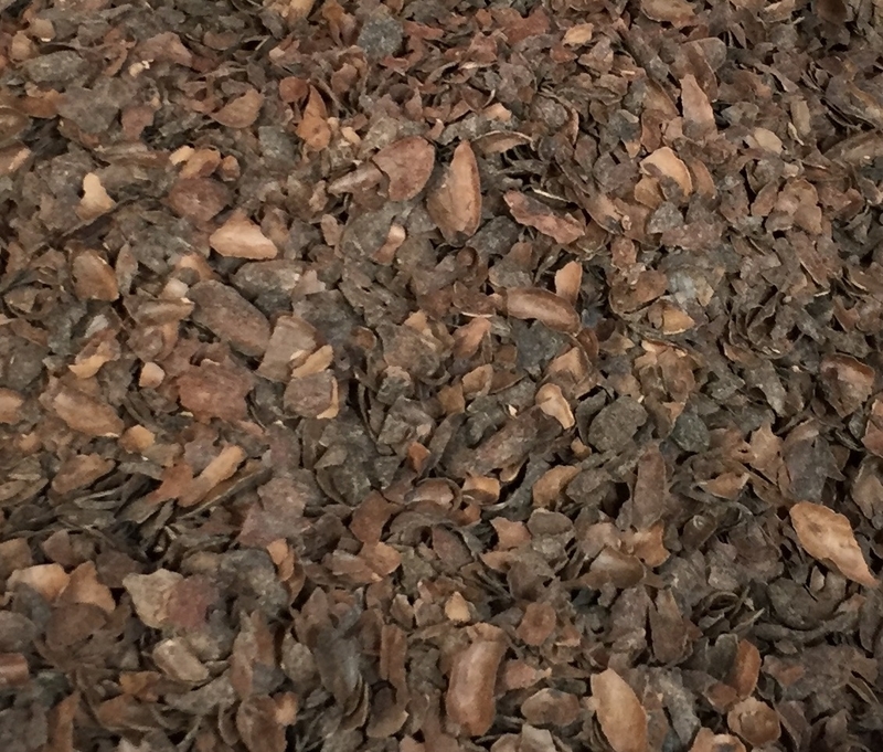 25 lb bagged Cocoa Shell Mulch